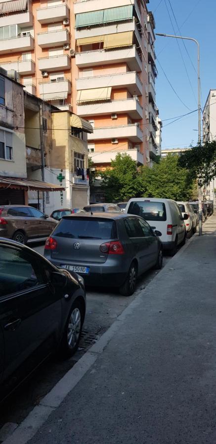 טיראנה Nevila'S Apartment מראה חיצוני תמונה