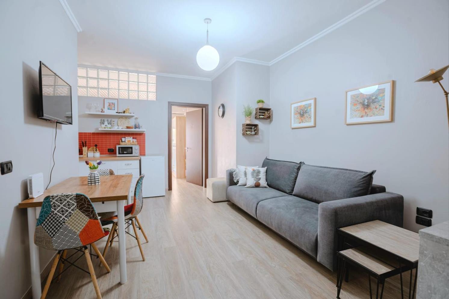 טיראנה Nevila'S Apartment מראה חיצוני תמונה